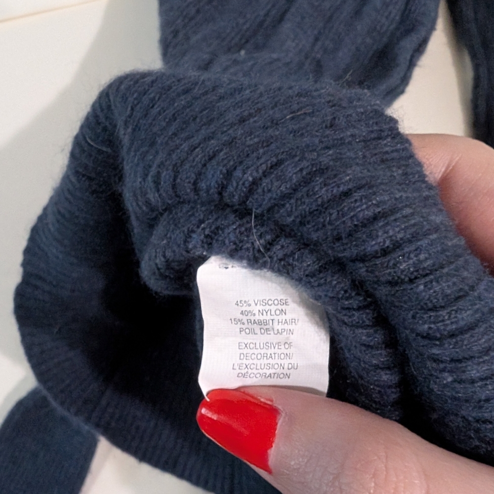 Abercrombie & Fitch Dark Blue Sweater - Picture 4 of 4